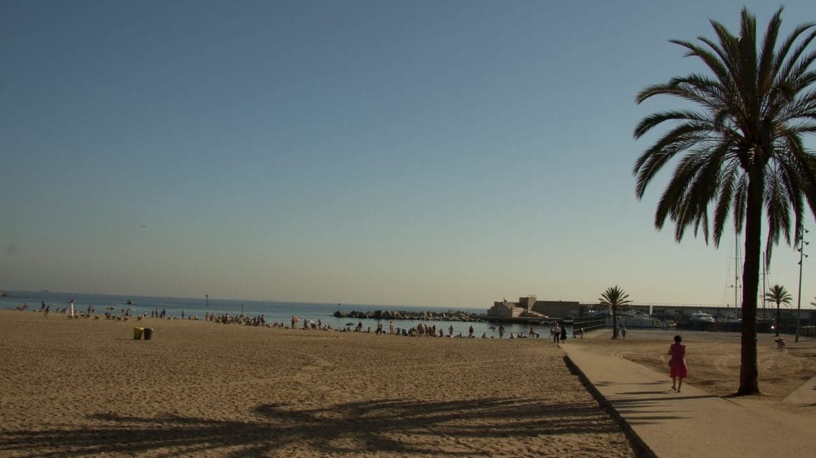 Découvrez le charme de Barceloneta : un paradis en bord de mer