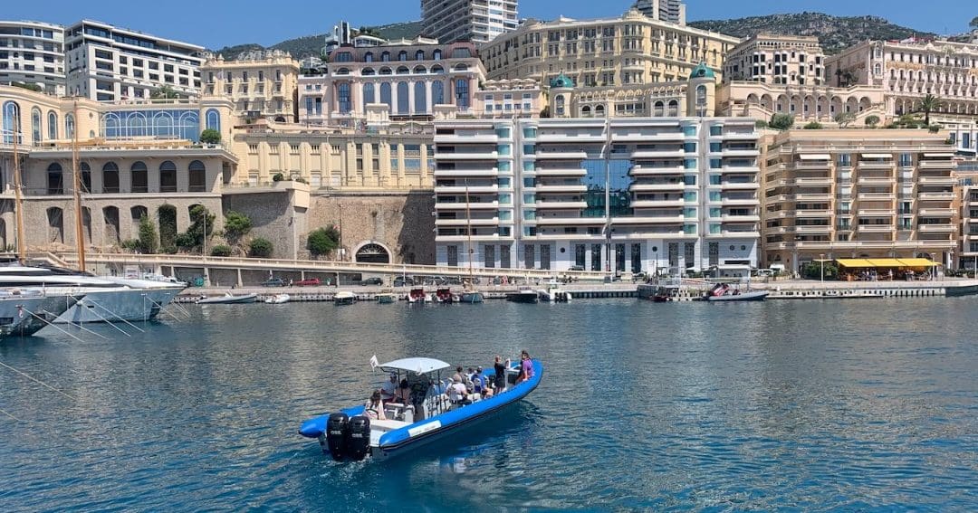Délicieux petit-déjeuner à Ajaccio : découvrez les saveurs de la Corse