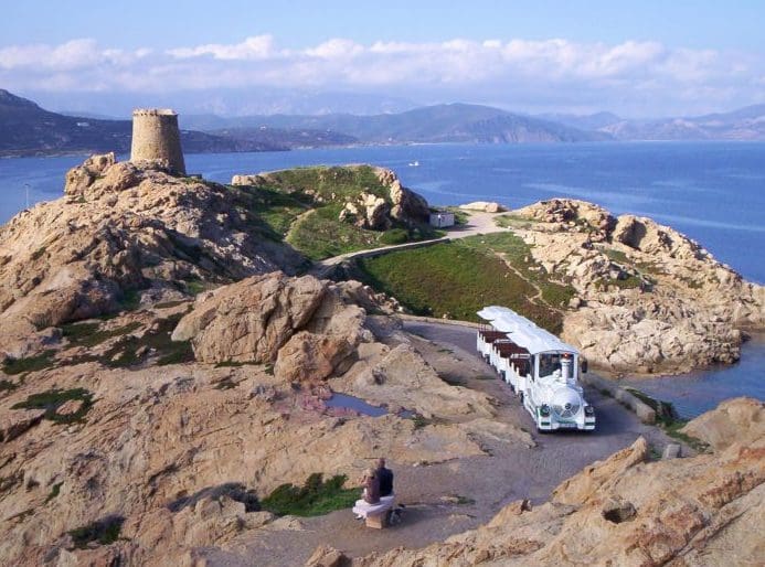 Les incontournables de l’Île-Rousse : Que faire lors de votre séjour ?